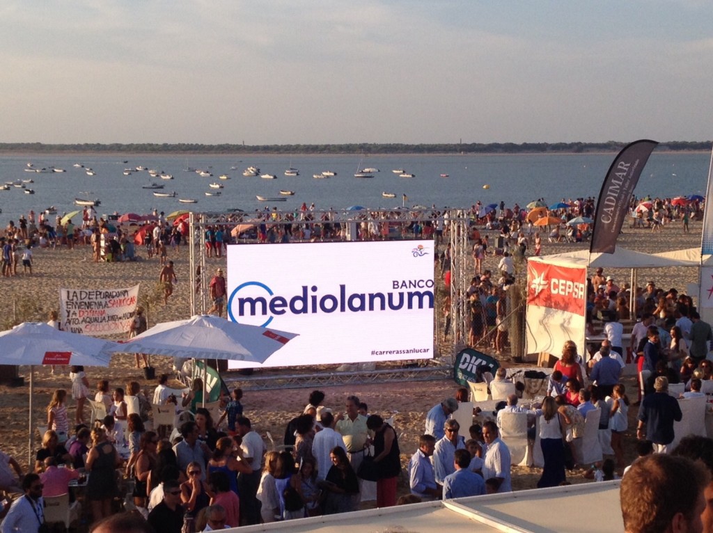 Banco Mediolanum en las carreras de caballos de Sanlúcar de Barrameda