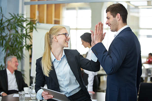 dia internacional de la amistad banco mediolanum